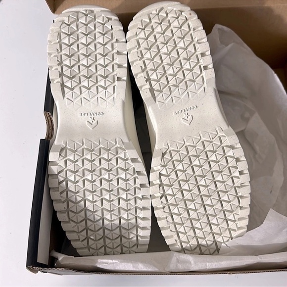 NWT CONVERSE Chuck Taylor All Star Lugged 2.0 Jacquard in Sand Dune Sz. 6 W / 4M - Picture 8 of 13